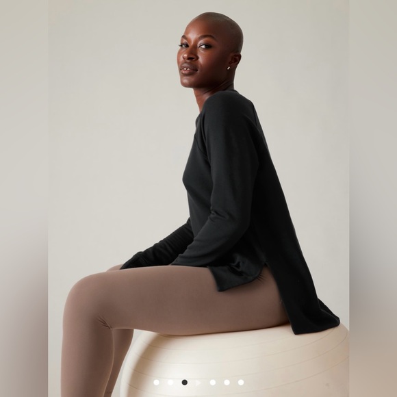 Athleta Coaster Luxe Recover Sweatshirt // Black - Picture 3 of 7